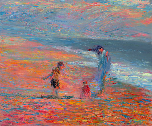 A painting of a group of people on the beach at sunset. Children play in the sand illuminated by the orange light, which contrasts sharply with the blue tones of the sea.