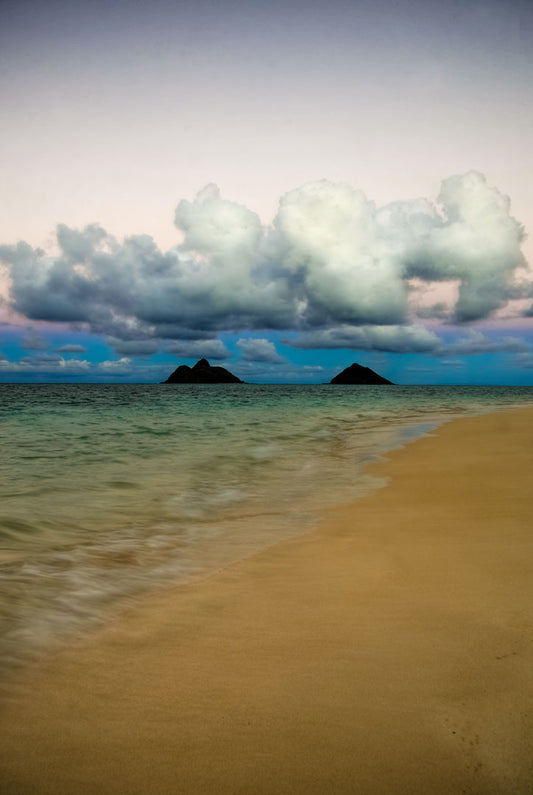 A photo of the Kaʻōhao beach, looking out at the sea.